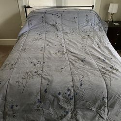 Calvin Klein comforter 