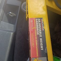 Adjustable Height Sawhorses 