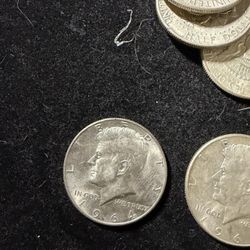 Lot Of 20 1964 Kennedy Half Dollar. 90% Silver