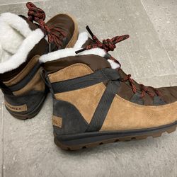 SOREL Boots Whitney Flurry Winter Waterproof Fur Lined Snow Shoes Womens Size 7.5 Run 1/2 Size Down Excellent Condition Unused 