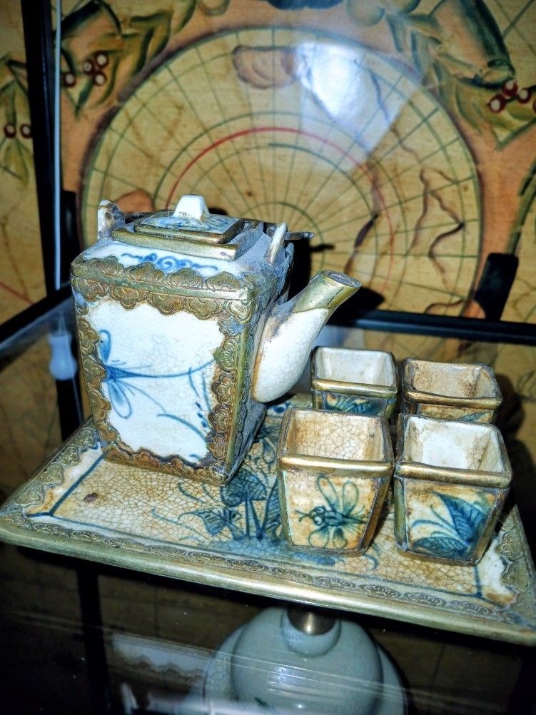 Antique Mini Teapot Set Of Unknown Origin