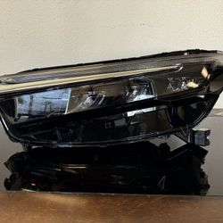 Front Headlight With Chrome Strip For 2023 2024 Honda CRV