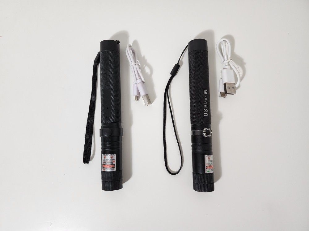 2pcs 303 USB Green & Red Visible Beam L. Pointer Pen Focus/Zoom Light