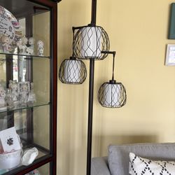 Standing Light ( 6 feet tall)