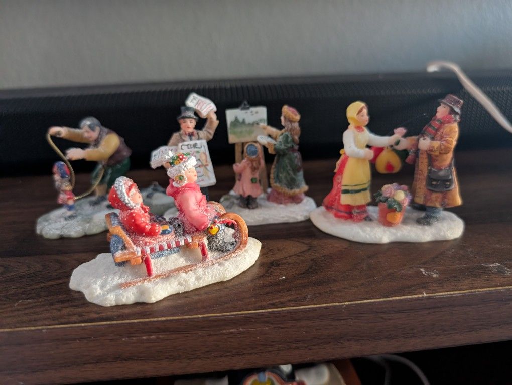 5 Christmas Village Figurines