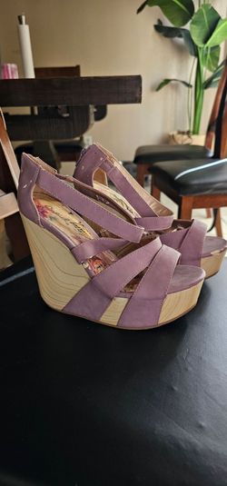 Qupid wedges size 7