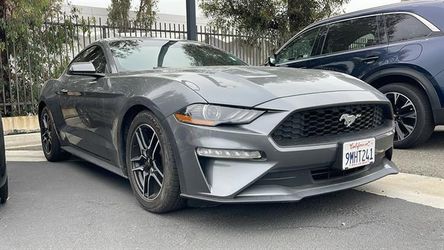 2022 Ford Mustang