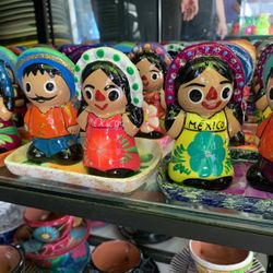 Salt And Pepper  Doll set 