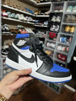 Jordan 1 Royal Toes Size 10.5 With Box 