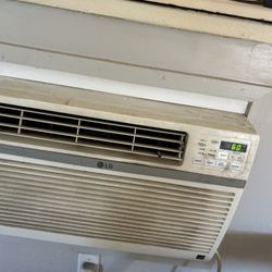 8000 BTU Window Air Conditioner LG