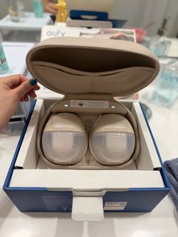 Breast pump