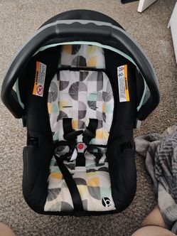 Baby Trend EZ Ride 35 Infant Car Seat