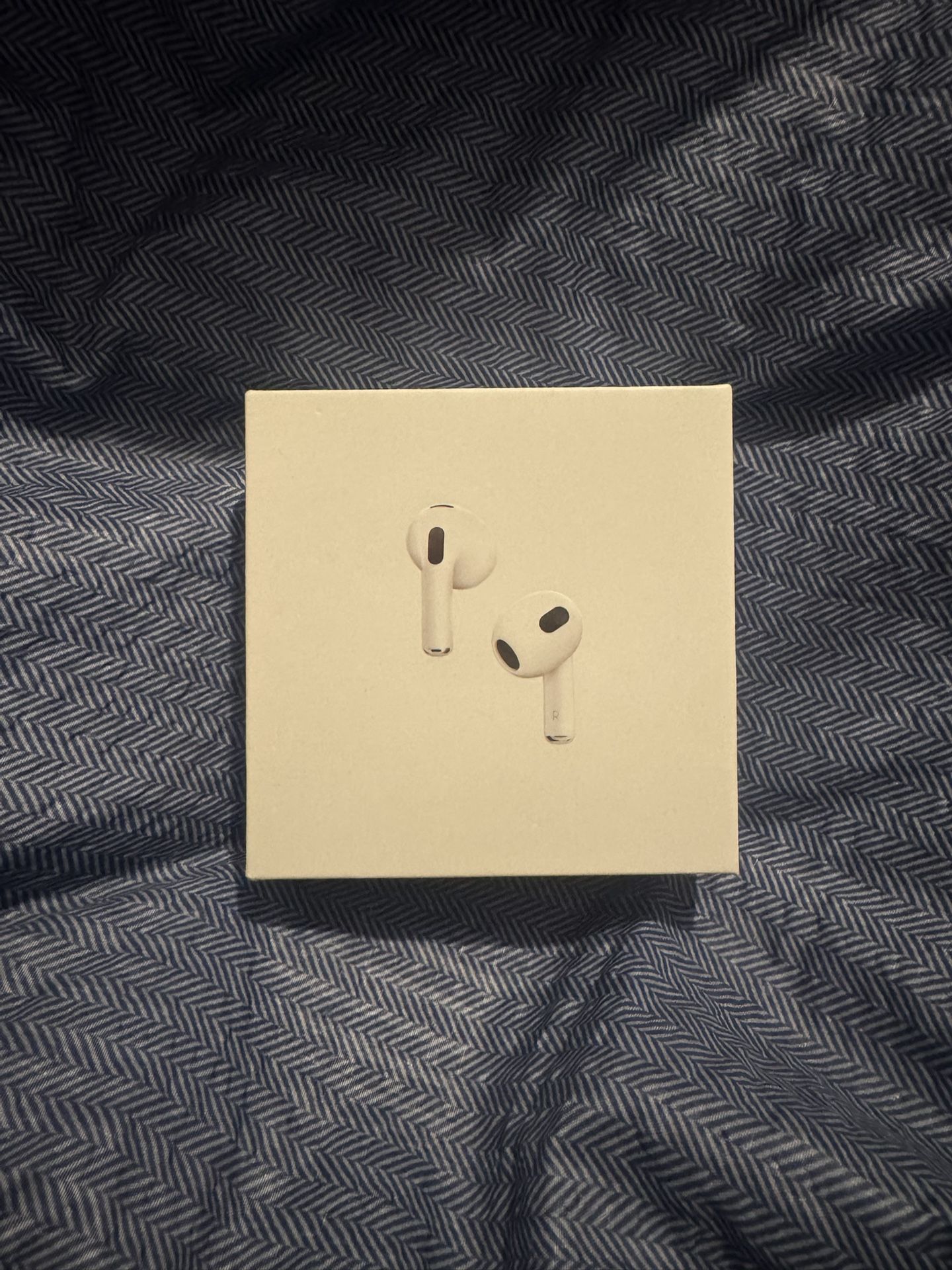 AirPods