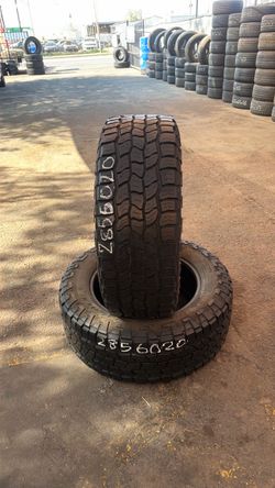 2 Lt 285/60/20 cooper at 85% Vida Dot 4223
