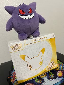 Pokemon 30th Celebration Elite Trainer Box