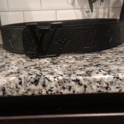 Lv Belt