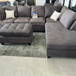 SOFA. SECTIONAL   Color. Cafe. Brown Color