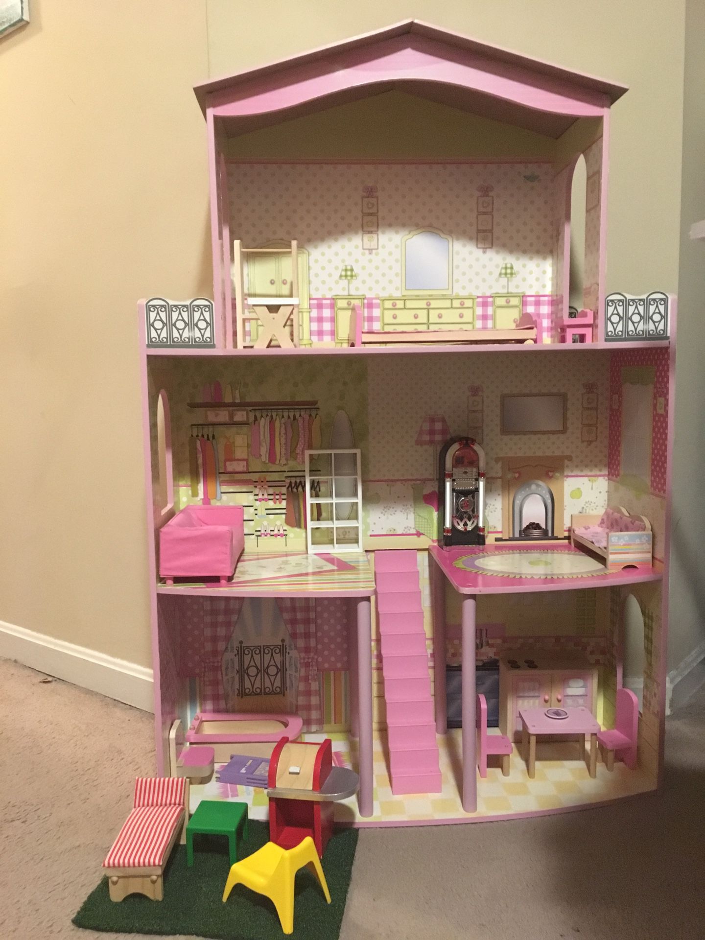 Doll house with furniture like new condition.