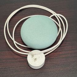 Google Home Mini - Smart Speaker 