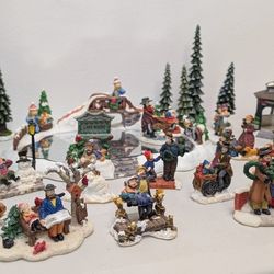 Vintage Ceramic Christmas Scene 