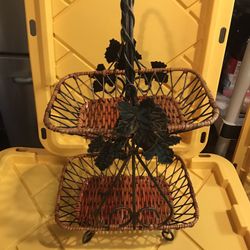 Gorgeous Basket  For Kitchen  Bread Fruits Vegetables Etc  Please Check My Other Listings 