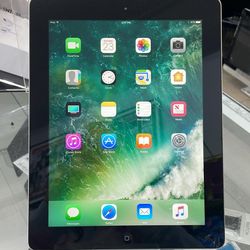 Great Condition IPad 4th Gen (9.7 inch) Unlocked, Comes With Charging Cable 