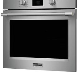 Professional 30 in. Single Electric Wall Oven with True Convection and Air Fry in Stainless Steel