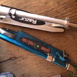 2 Kids Razor Scooters 