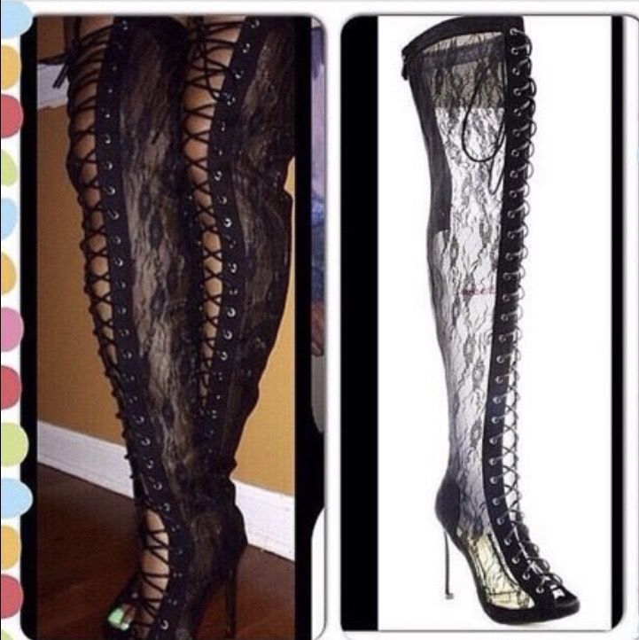 Thigh boots size 6 worn once very new