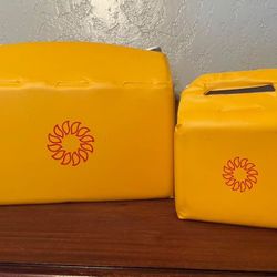 Vintage Picnic Packs - $55 Great condition!