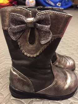 Toddler girl adorable boots
