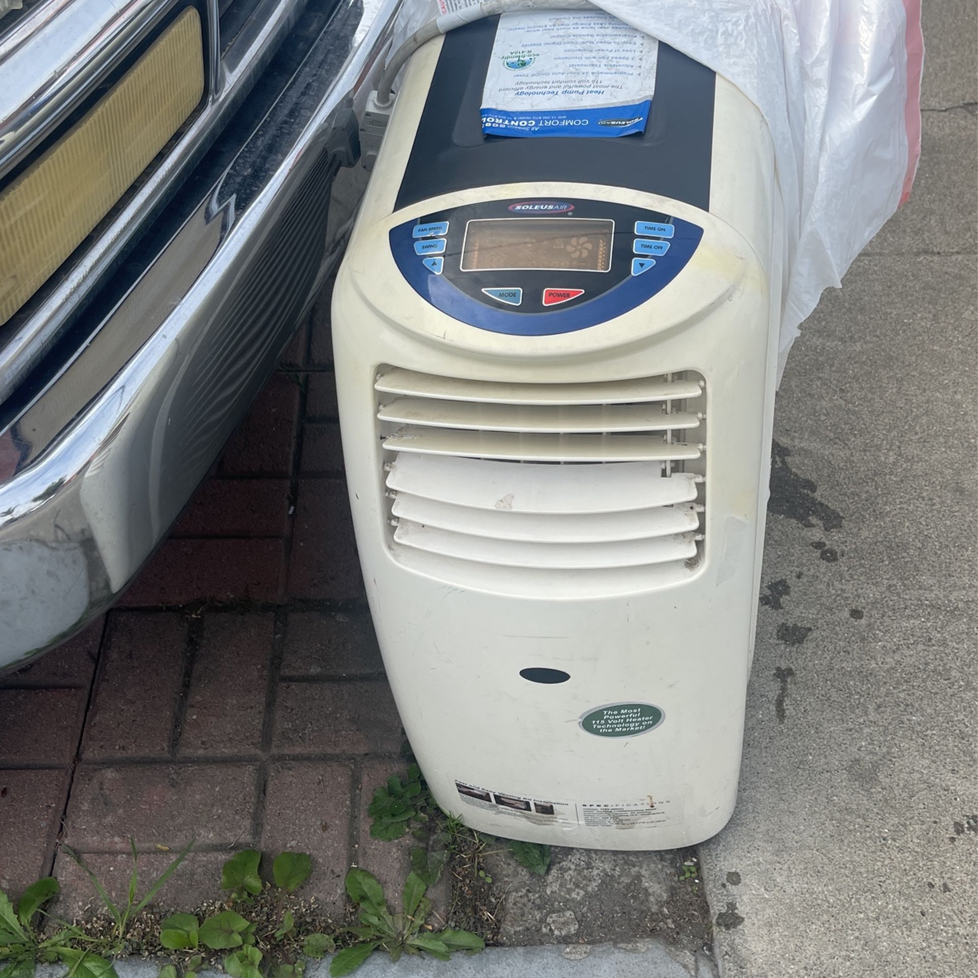 AC unit Works Great Used