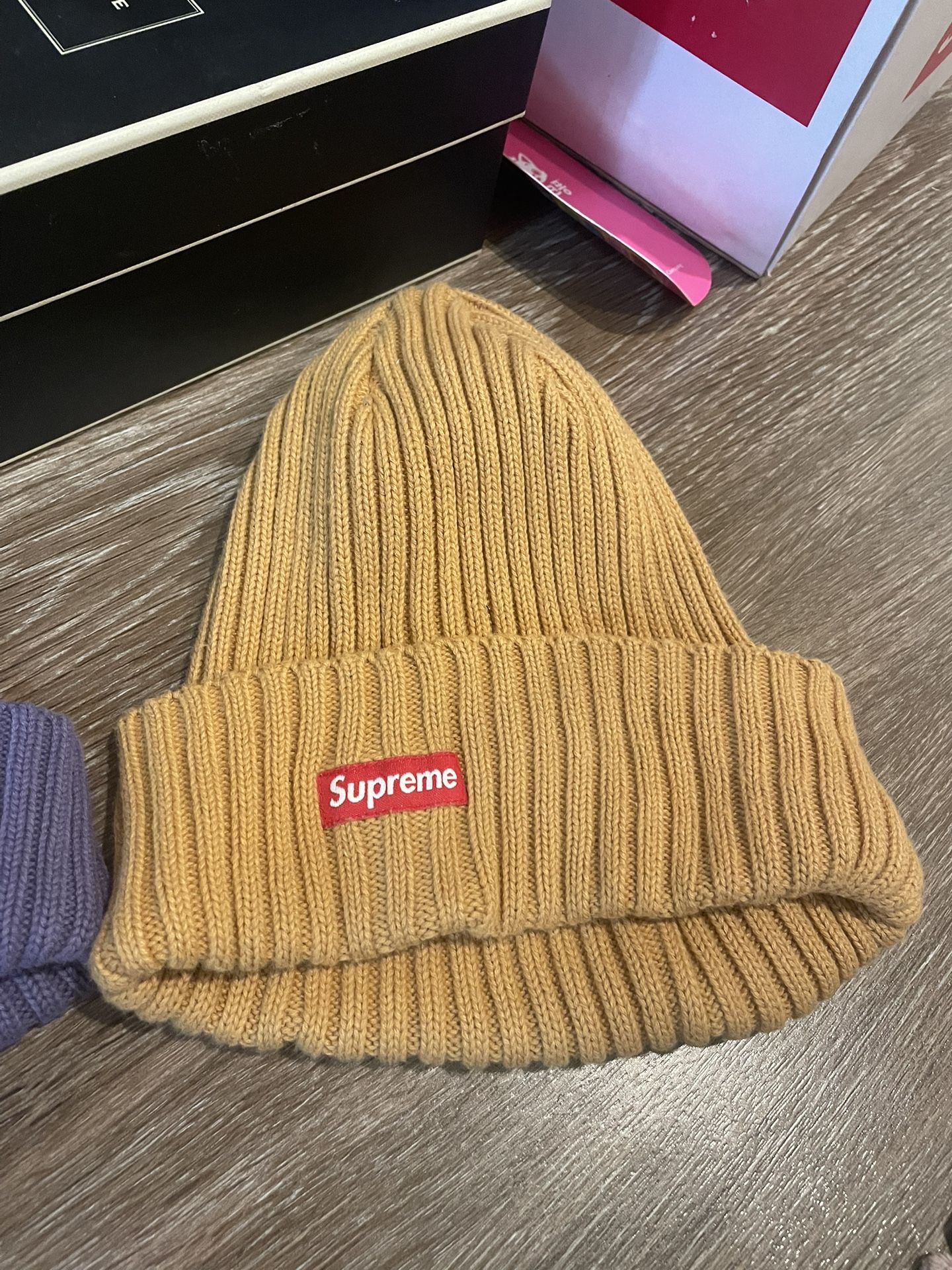 Supreme Hat