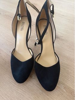 Michael Kors heels size 7.5
