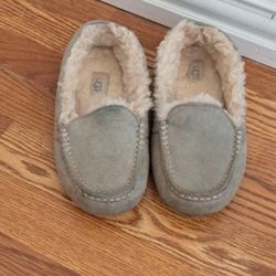 Ugg Shoes Ansley Slippers Gray Size: 8