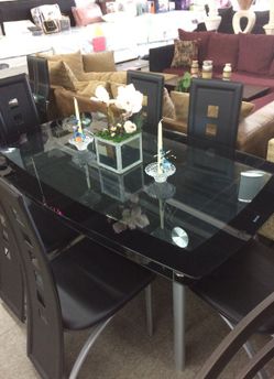 Dining table with 6 chairs