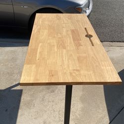 Table/desk