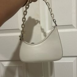 cute white purse 