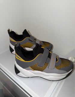Women’s MK shoes size 9.5