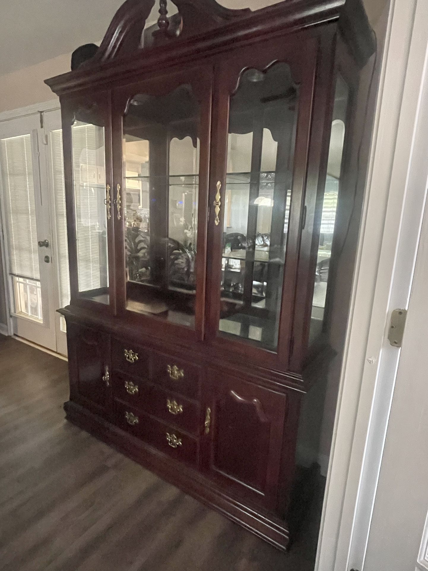 China Cabinet 