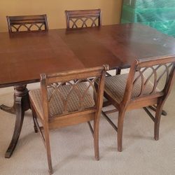 Antique Dining Table & 7 Chairs