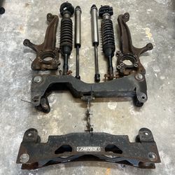 Fabtech Dirt Logic 6” Lift Kit