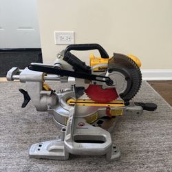 20V MAX Cordless 7-1/4 in. Sliding Miter Saw (Tool Only)