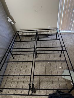 Black Metal Platform Bed Frame