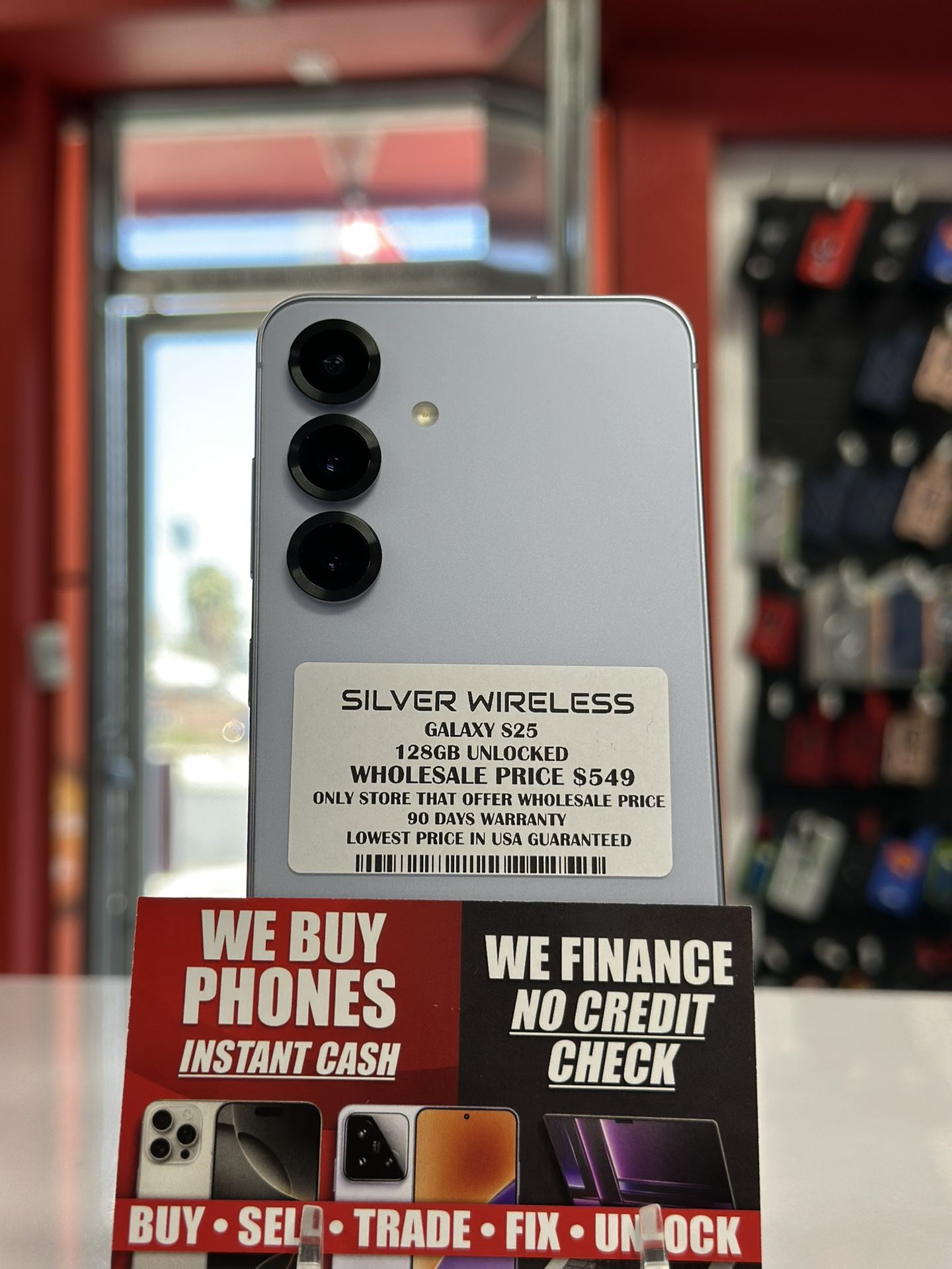 GALAXY S25 128gb UNLOCKED