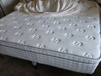 King Matress Firm 14 inch memory foam bought only six months ago