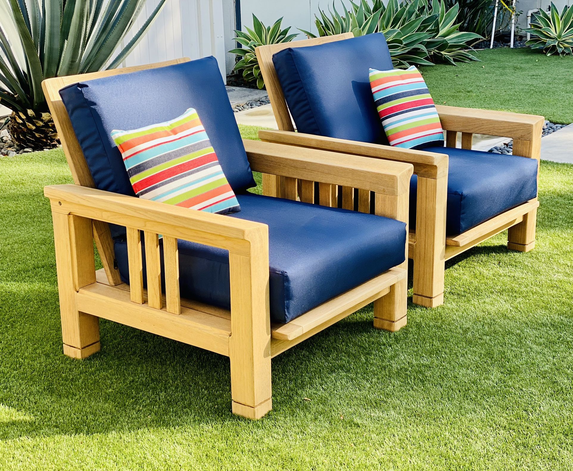 Teak Club Chairs w Brand New Sunbrella 7" thick cushions / Patio / Outdoor / Hone & Garden / Furniture / Pillows NOT included