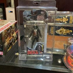 Mcfarlane The Walking Dead Michonne SIGNED TODD MCFARLANE 