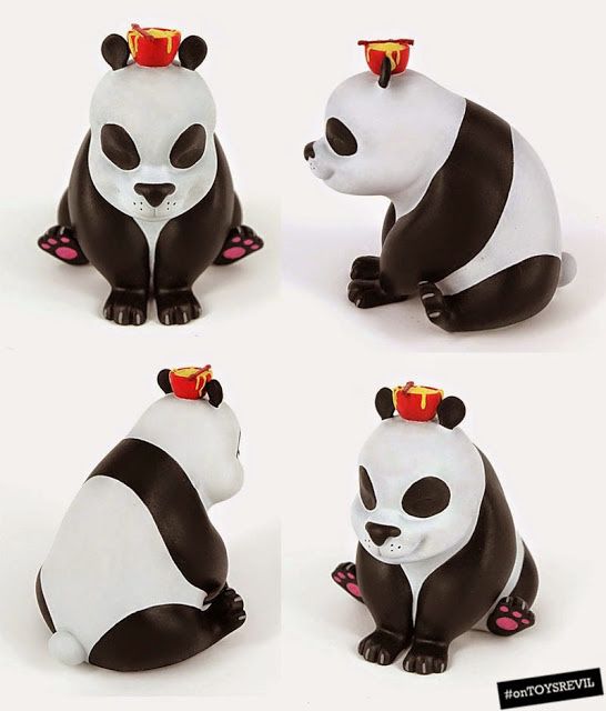 Noodles the Panda “Sarah Isabel Tan” Rare Polystone Toy Collectable 2014 Comic Con Convention
