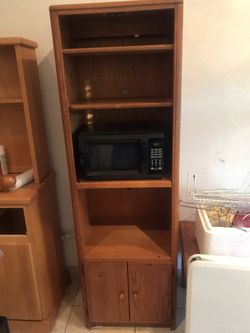 7 foot cabinet shelf 2 foot shelves